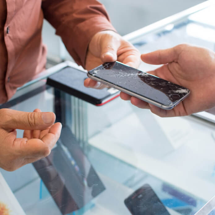 Assurance perte, casse et vol : Faut-il assurer ses appareils d'occasion et reconditionnés ?